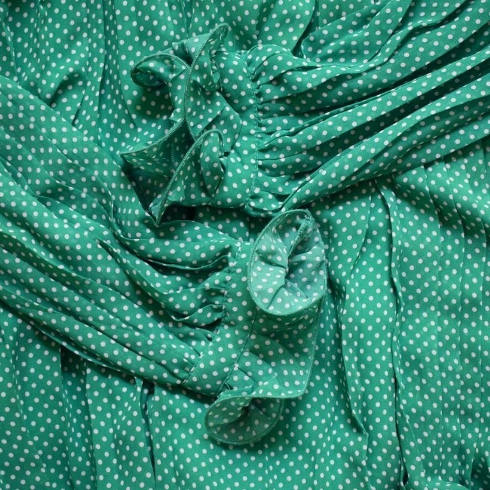 VICI Endless Rose Viera Polka Dot Pleated Romper Long Sleeves Green Size S NWT - Picture 5 of 11